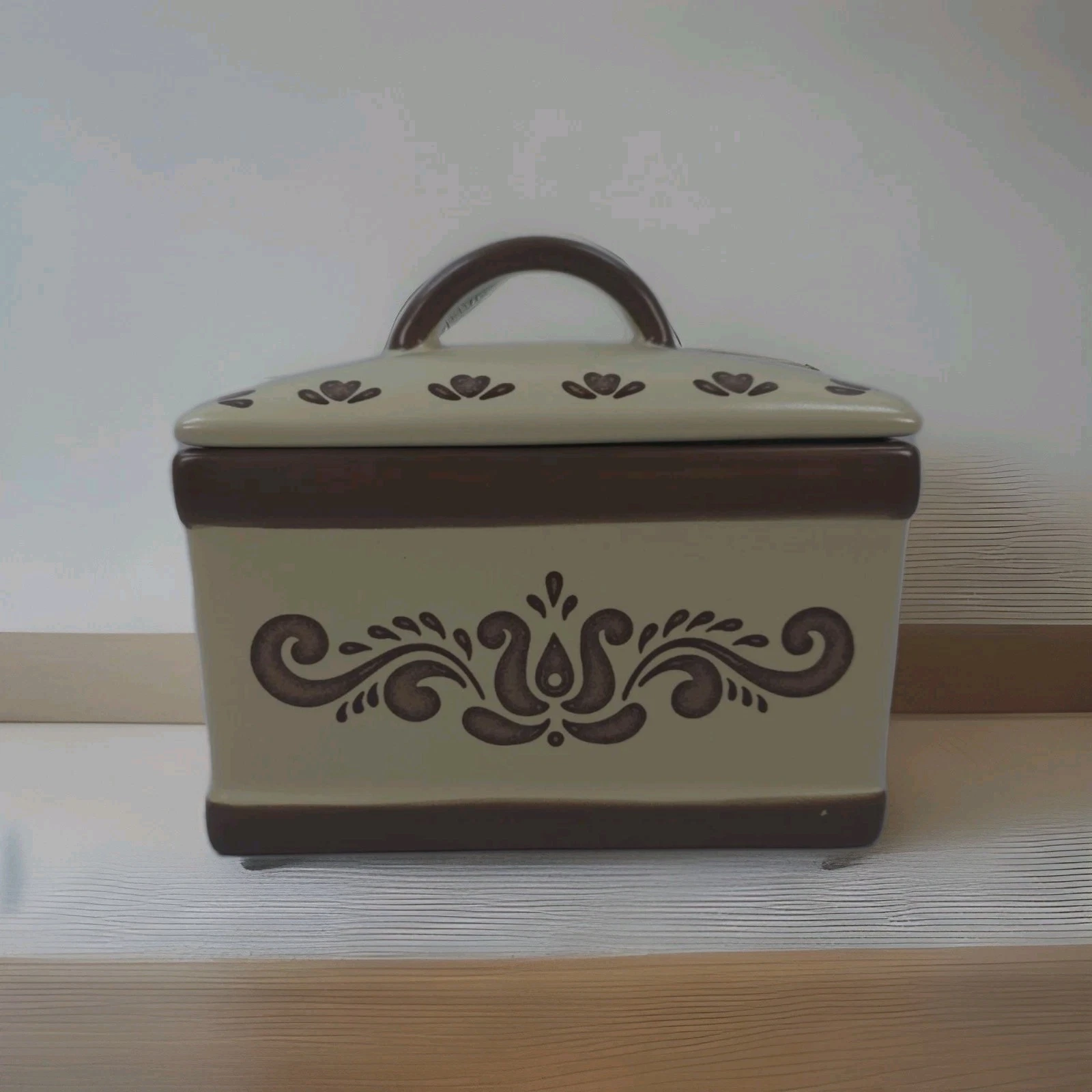 Pfaltzgraff Village Mini Bread Box/Trinket Holder 6.5" x 3.75" VHTF