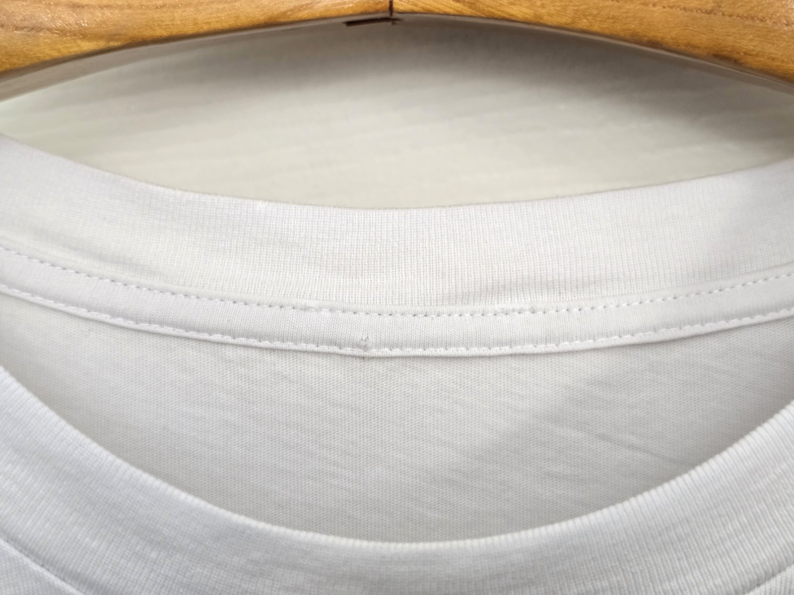 AUTHENTICATED! *RARE* MONCLER RUBBER PATCH LOGO S… - image 5