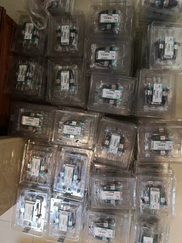 Panduit FC2ZN-24-10B1 24 core OM4 single core fiber pre connection module - Image 3 of 3