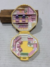 Bluebird Vintage Polly Pocket Pollys Hair Salon 1990 Yellow Compact No Figures
