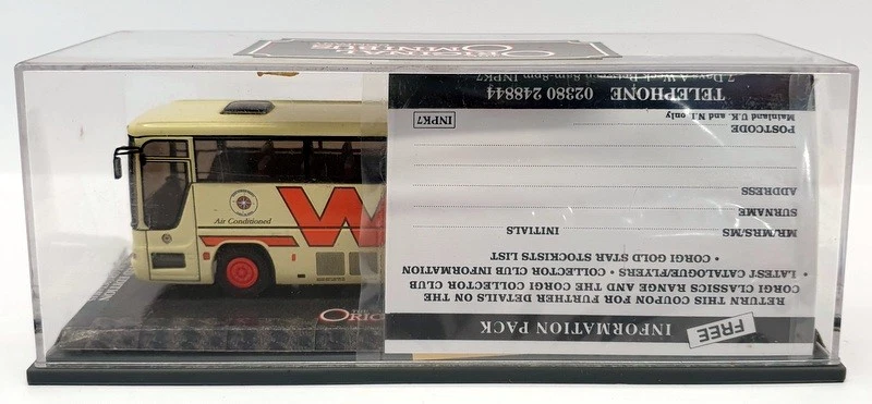 Corgi 1/76 Scale Diecast OM43301 - Plaxton Premiere - Wallace Arnold - Image 2 of 3