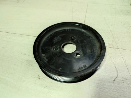 Power steering pump pulley