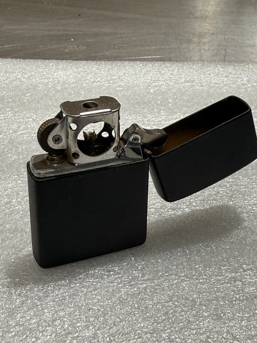 Vintage E Zippo 19 Windproof Lighter Bradford PA Made In USA E19
