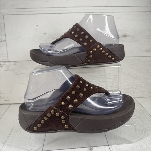 Fitflop Flipflop Sandale UK 5 EU 38 Wildleder Leder braun Zehensteg Wackelbrett
