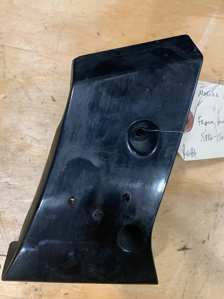 Cubierta de cabeza de cuadro Suzuki 1985 Madura GV1200 51886-05a00 Foto 2 de 4