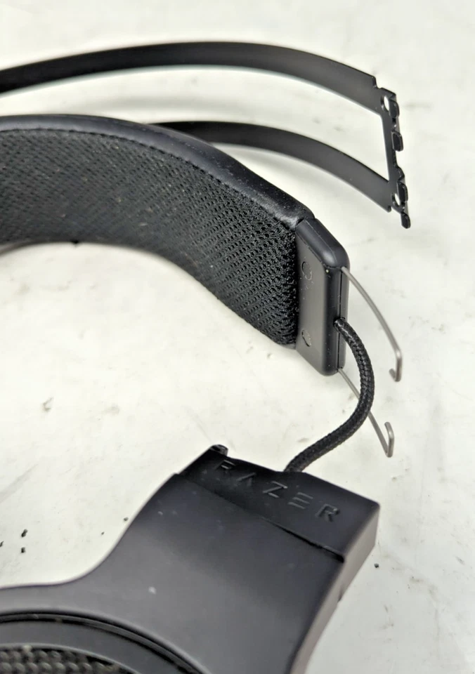 Razer Thresher Ultimate 7.1ch Dolby PS4 Black/Blue Headset!!!READ DESCRIPTION!!! - Image 4 of 4