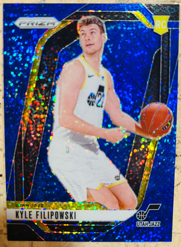 Kyle Filipowski  2024-25 Panini Prizm 063/144  Blue Sparkle RC Jazz #263