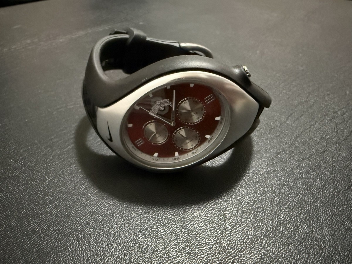 Nike Triax Sport Quartz 30m 40mm Oval Watch Red Dial Black Resin Strap View 2