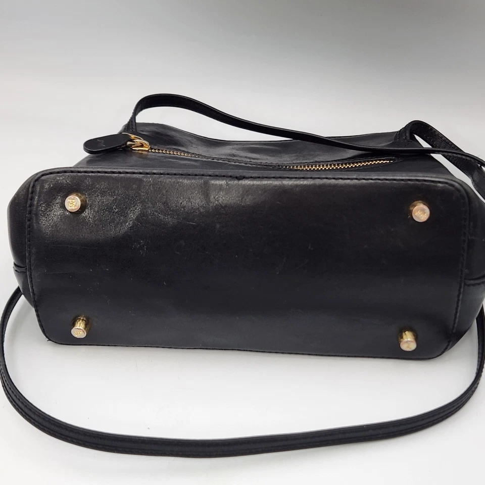 Bolso Bandolera Monsac Original Cuero Negro Herrajes Dorados Cremallera Frontal Foto 3 de 4