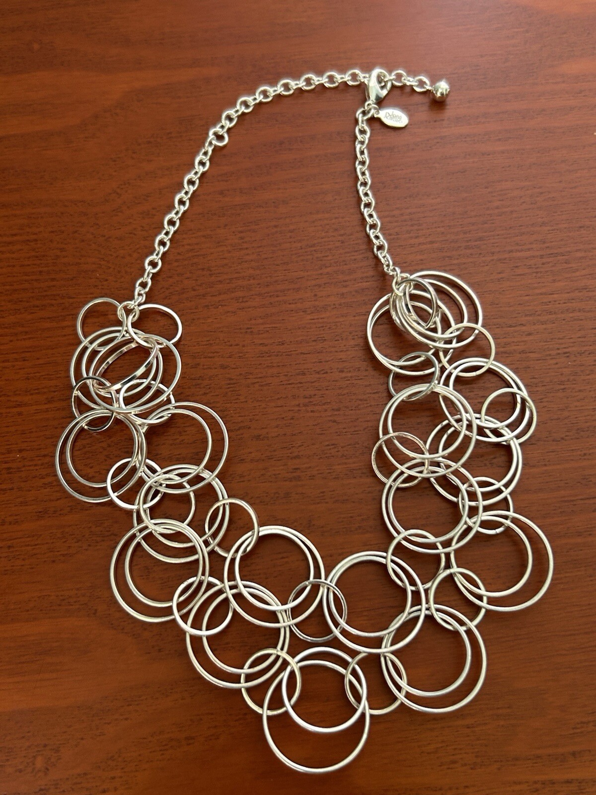 JOAN RIVERS Silver Tone Interlocking Circles Chai… - image 10