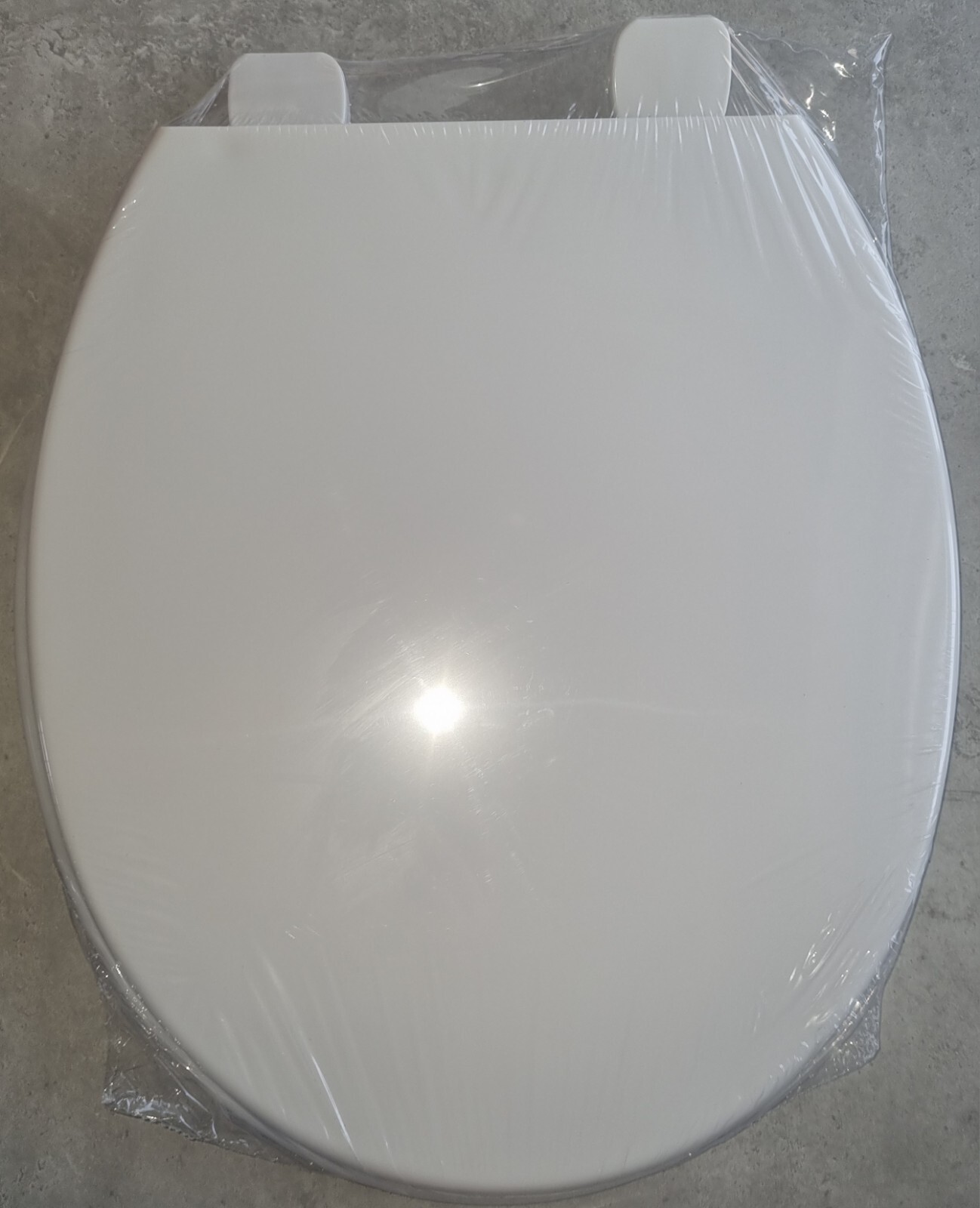 Carrara & Matta Toilet Seat & Cover Kent StaTite Commercial Fastening