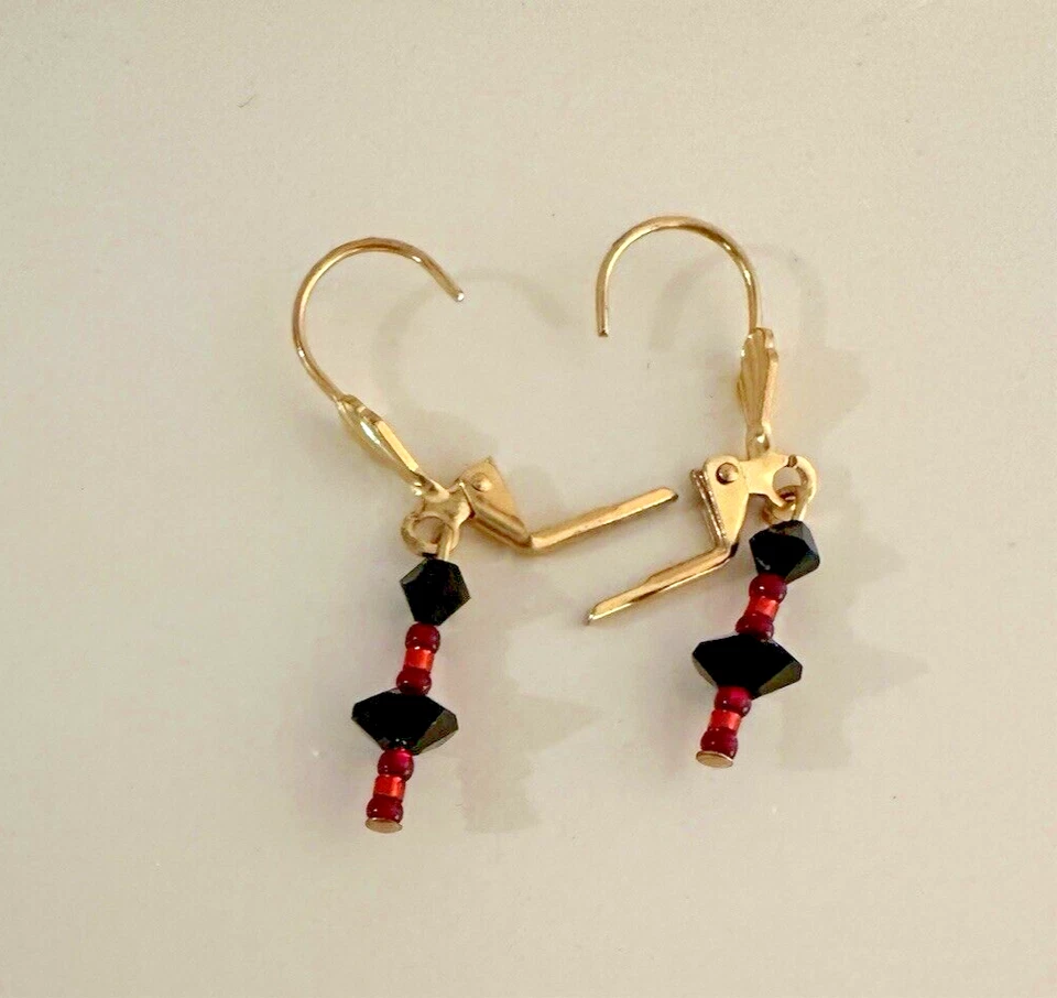 Collar y pendientes a juego con cristales de Swarovski rojos y negros rubí-en muy buen estado Foto 4 de 4