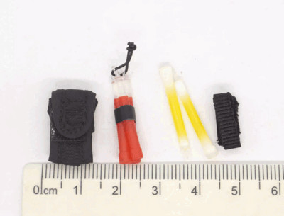 SS131 1/6. Gürteltasche + Glühstick Modell für Hongkong SDU Froschman
