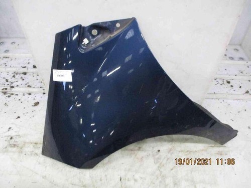 Parafango Anteriore Sinistro Per Mercedes Classe E W210 (1995-1999) – Qualità OEM Con Foro Per Freccia, Ricambio Carrozzeria