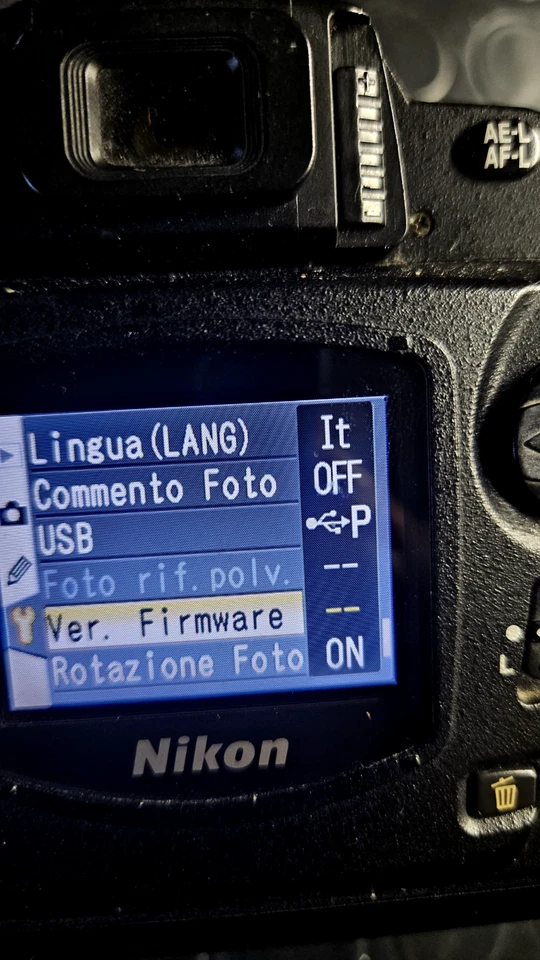 Nikon D70, foto 2 di 4