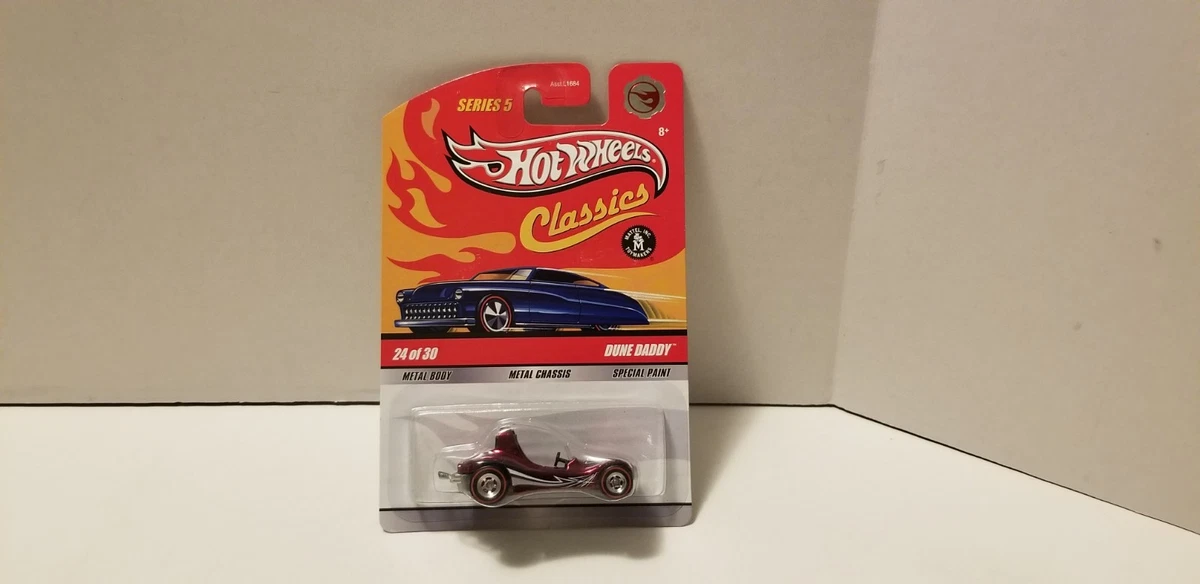 Hot Wheels Classics Contemporary Manufacture Diecast Chase Cars