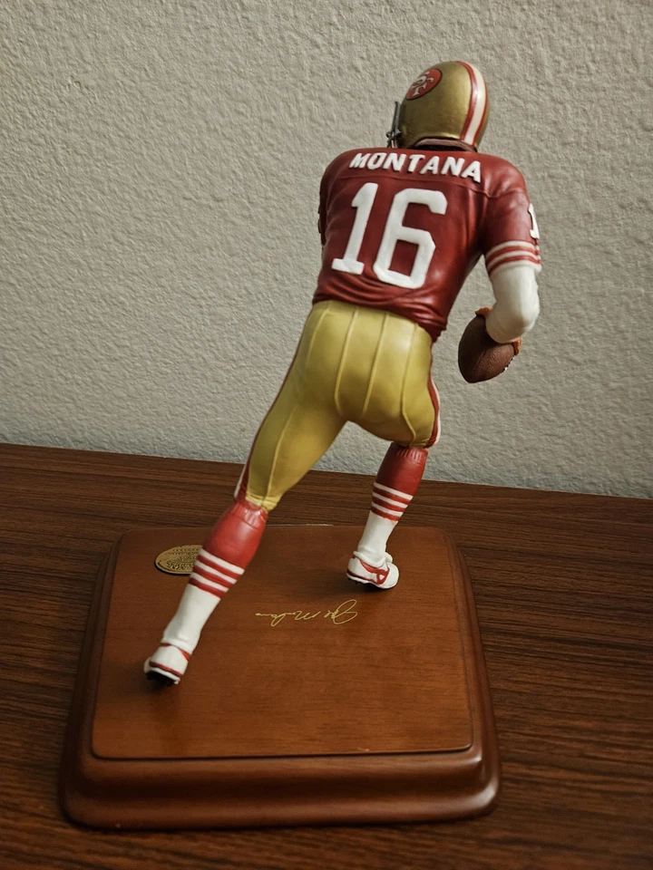 Figuras Joe Montana Danbury All Star como nuevas San Francisco - ¡Excelente estado! Foto 3 de 4