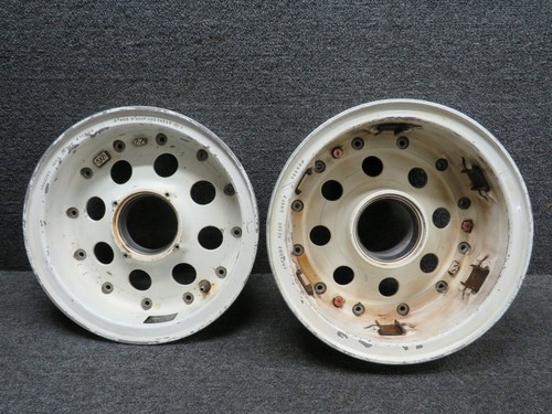 AH52689 Dunlop 28x9.00-12 Main Wheel Assembly (Minus Bolts)