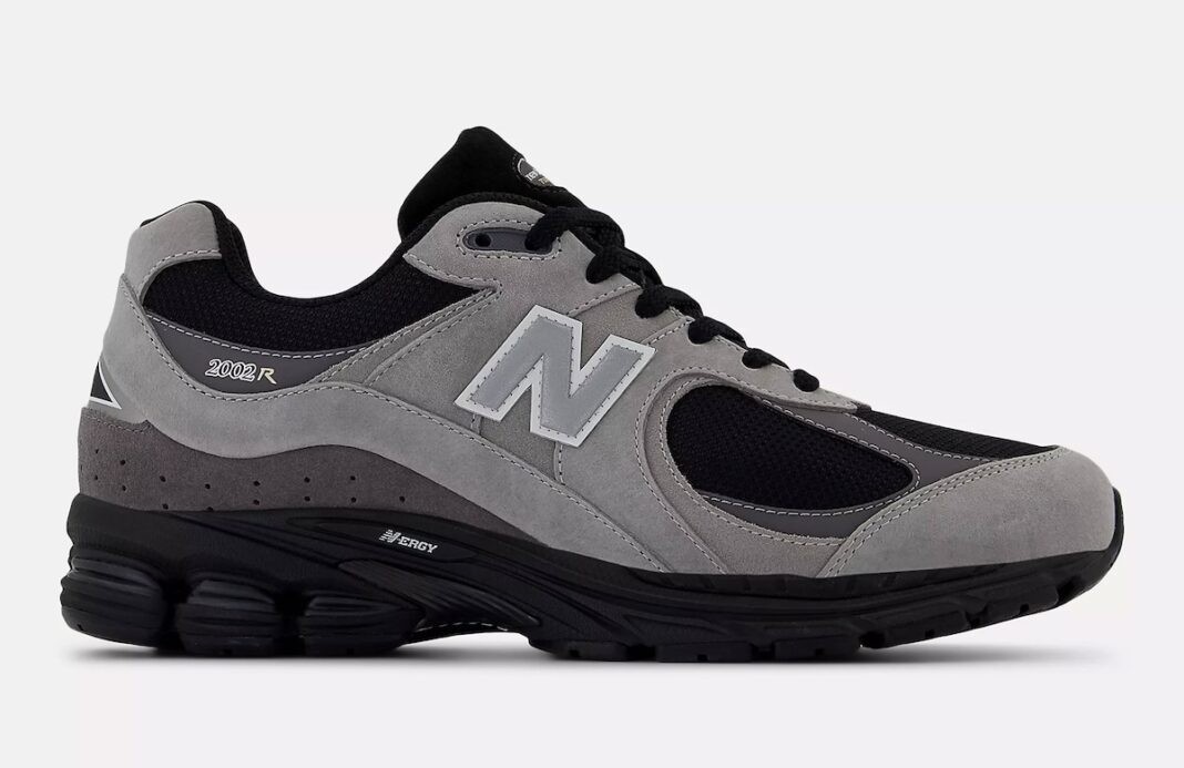 New Balance 2002R Shoes Gray Black U2002RM Men's Sizes NEW | eBay