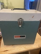 Vintage Kodak 500 Slide Projector In Case -works