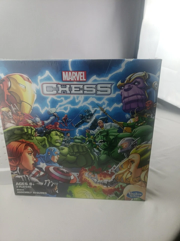 Marvel Chess Hasbro Gaming Heroes And Villains Iron Man Hulk Venom Thanos - Image 2 of 4