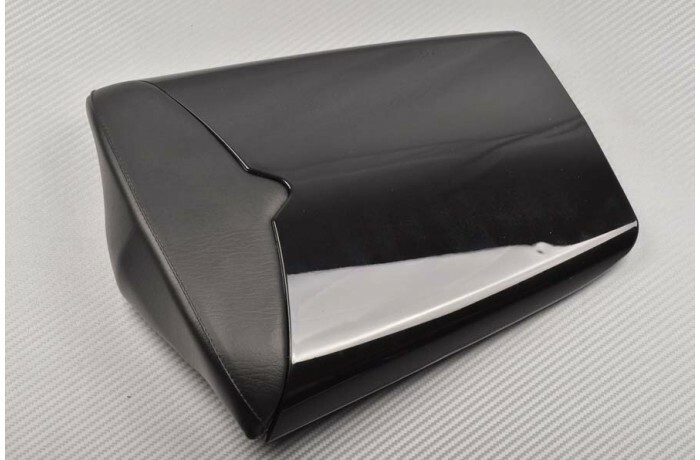 Cache selle Daytona 675 R noir brillant coque arrière 2011 2012