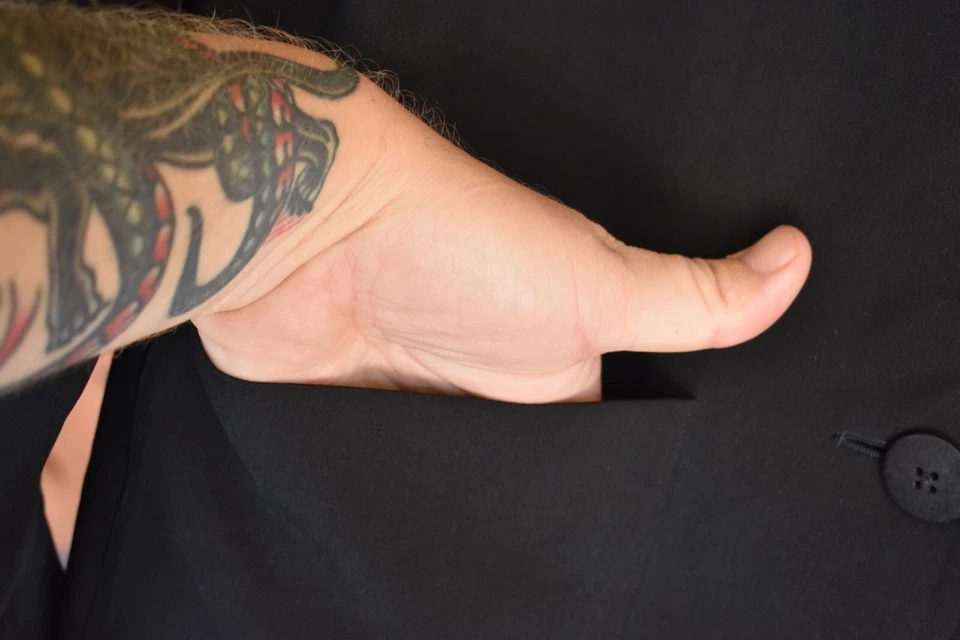 Chaqueta abotonada vintage de seda negra Dana Buchman talla grande para mujer con bolsillos 4 Foto 2 de 4