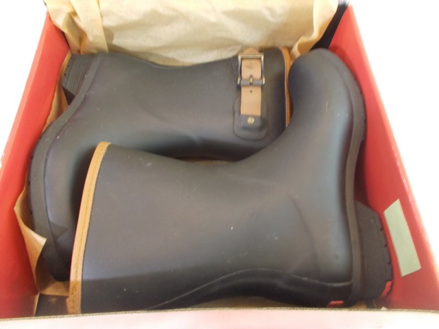 chooka city solid mid boot