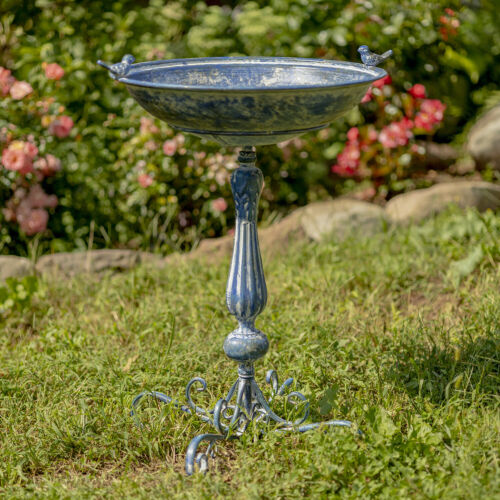 Ornate Pedestal Style Birdbath with Cast Iron Birds on Rim - Picture 1 of 57