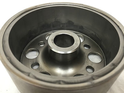 Yamaha エンジン部品 5R2-11400-01ＲＺ50新品未使用 YAMAHA 2004-2016 FZ6 FZ6R OEM MAGNETO FLYWHEEL ROTOR 5VX-81450-00