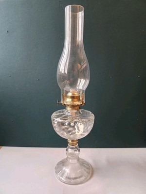 Vintage Style Clear Glass Crystal Oil Lamp 19  w/ Chimney Thumbprint Font 