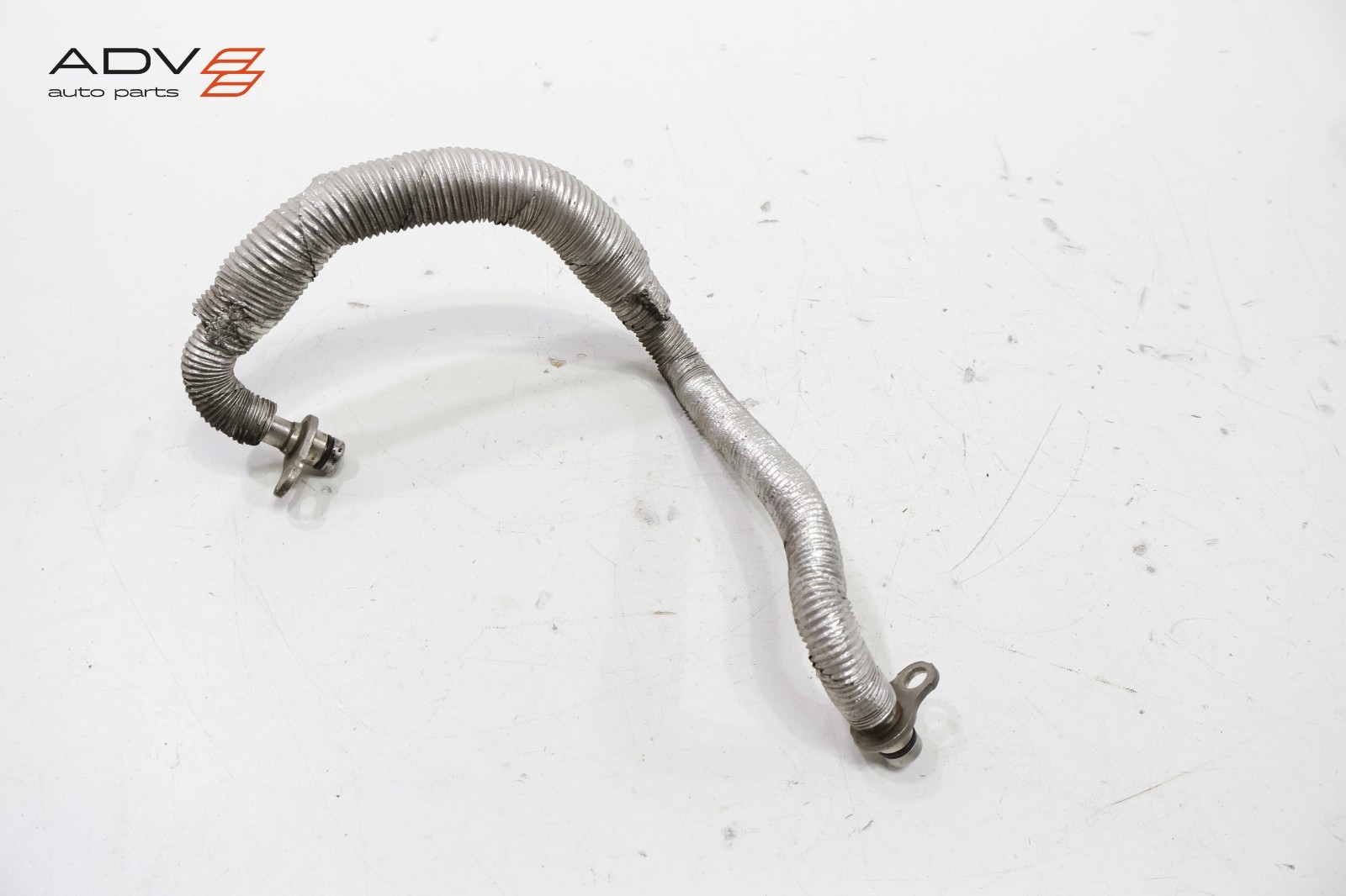2014 - 2020 BMW i8 I12 TURBOCHARGER TURBO CHARGER FEED HOSE TUBE PIPE OEM