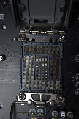 MSI PRO B760-VC WIFI Motherboard w/ IO Shield, CPU cooler bracket, WiFi Antennae