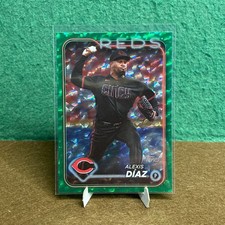 2024 Topps Series 1 Baseball / Alexis Diaz #297 Green Crackle Foil /499