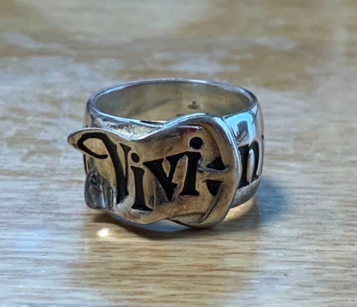 Vivienne Westwood BELT Ring, Size M (Men's) Fashion Accessories