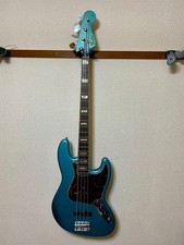 Fender USA FSR American Vintage 75 Jazz Bass Lake Placid Blue Matching Head
