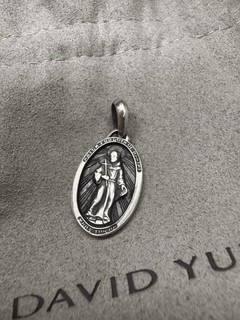 Ciondolo amuleto San Francesco in argento sterling David Yurman
