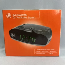 GE Alarm Clock AM/FM Radio Large .9" Display 7-4837 Battery Backup New In Box