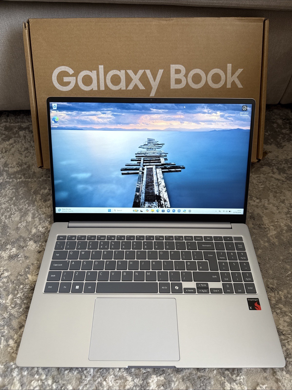 Samsung Galaxy Book4 Edge 15.6"" Snapdragon X 16GB 256GB Copilot+ Laptop -156-