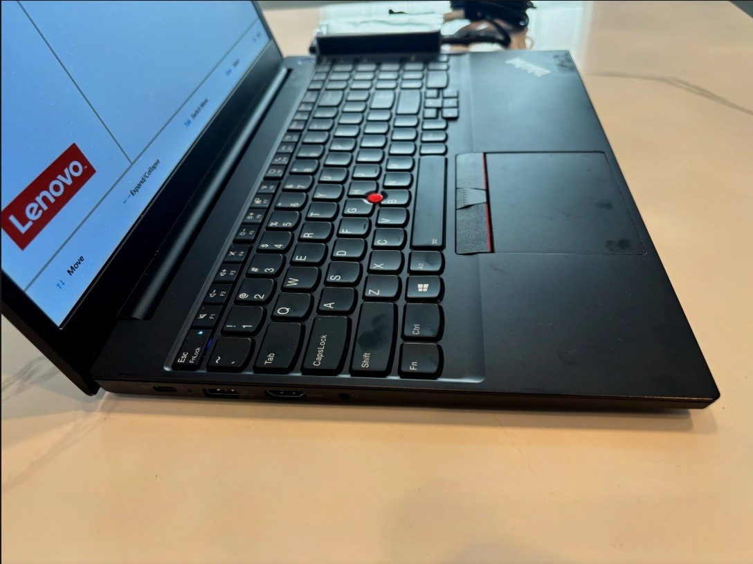 Dell Lenovo ThinkPad E15, 15.6-Inch Laptop, with Intel Core i5-1135G7, 256 GB SSD (Solid State Drive), No OS