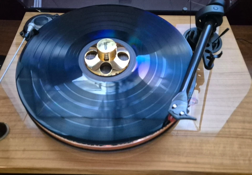 Pro-Ject 2-Xperience SB olive mit Ortofon Bronze - Bild 2 von 4