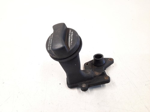 Rohrleitung Öleinfüllstutzen Deckel Zylinderkopf VW LT 074115308C