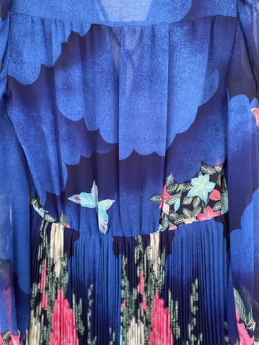 Vintage Hanae Mori 1970s Pleated Butterly Floral Peasant Chiffon Caftan Dress - Picture 8 of 17