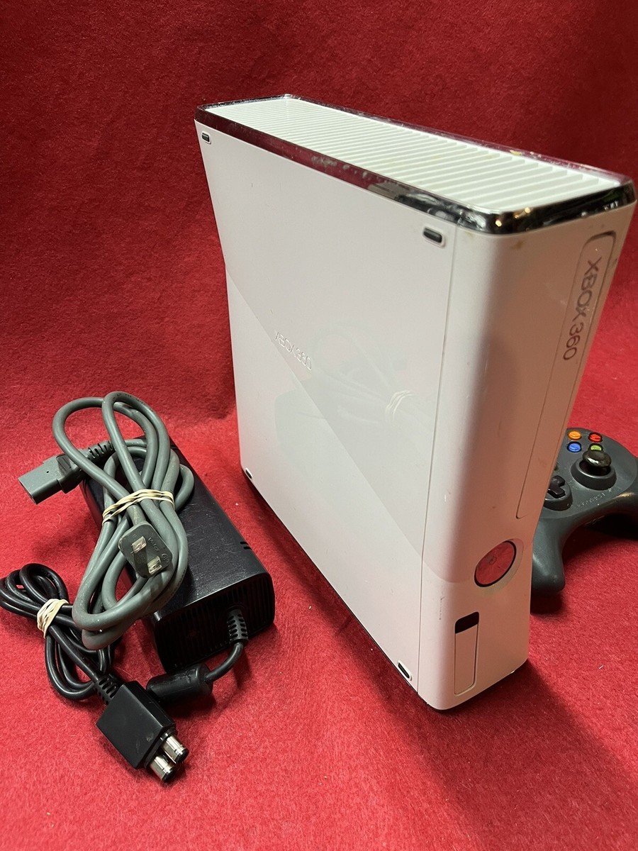 Xbox 360 S Slim Special Edition WHITE Model: 1439 320GB Console