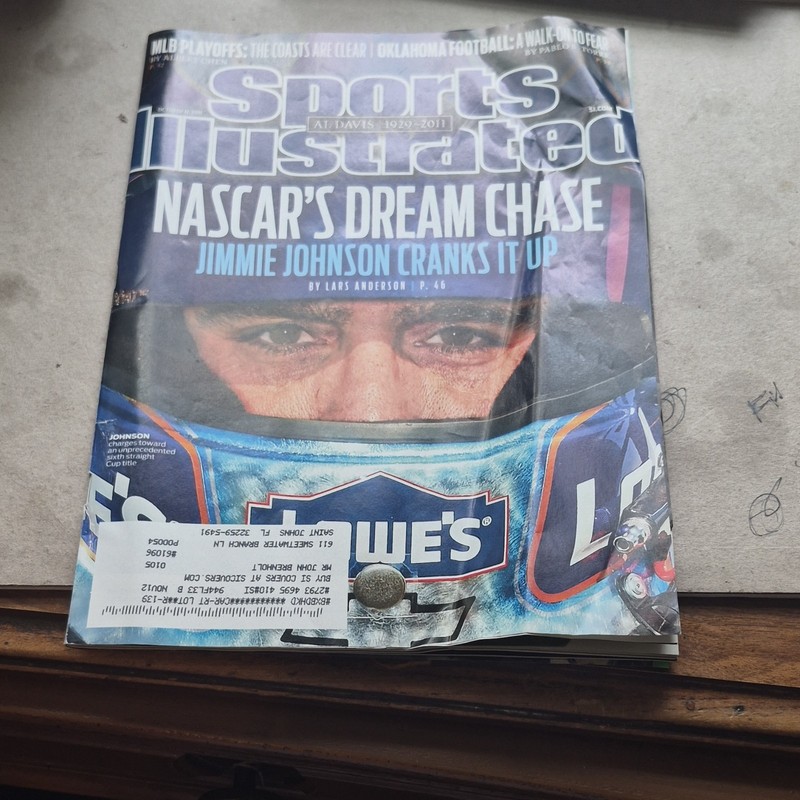 Sports Illustrated Oct 17 2011 Vol 102 #41 Weekly Illustrated ISSN 0038-822X