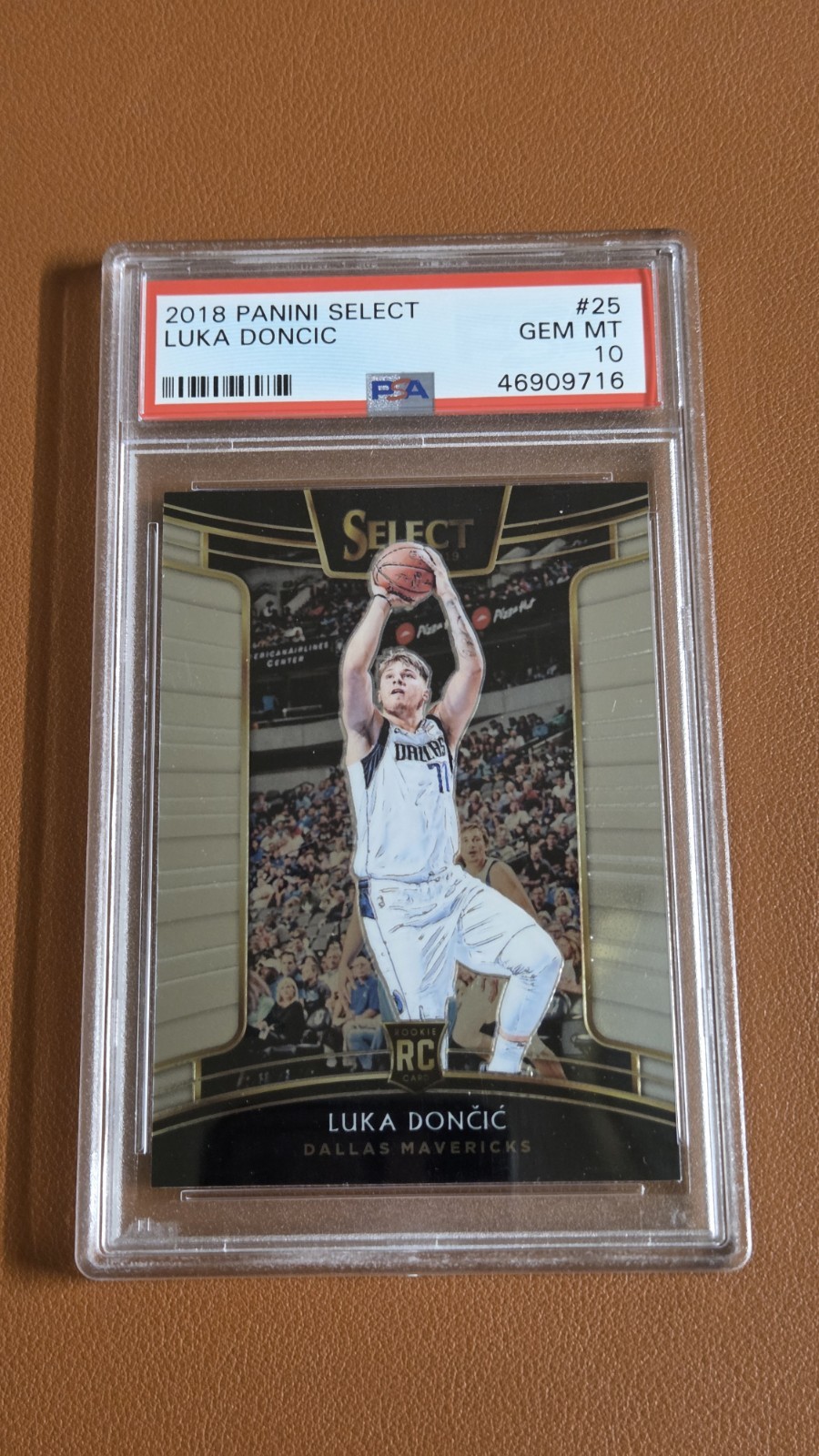 2018-19 Panini Select Luka Doncic Concourse Rookie RC #25 PSA 10 GEM MINT