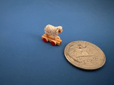 ERZGEBIRGE FLADE Sheep on Wheel Board Miniature Figurine Wood Germany