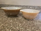 Vintage Set Of Two (2) Pyrex Cinderella Bowls Woodland Pattern 1.5 l And 750 ml