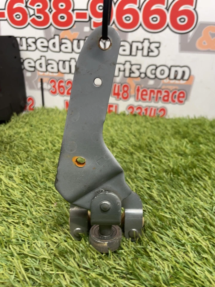 ✅ Toyota Sienna 2013 bisagra de puerta trasera izquierda izquierda izquierda PN:68360-08031 OEM Foto 2 de 3