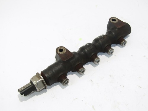 Ford Fiesta MK5 2007 1.4 D. 9654592680  Rohr FUEL Injection RAIL Einspritzleiste